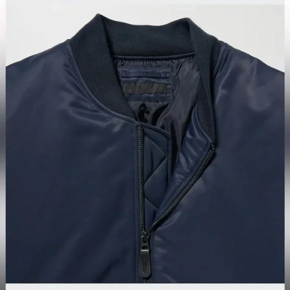 Uniqlo Men's Olive Bomber Jacket - Picture 8 of 12